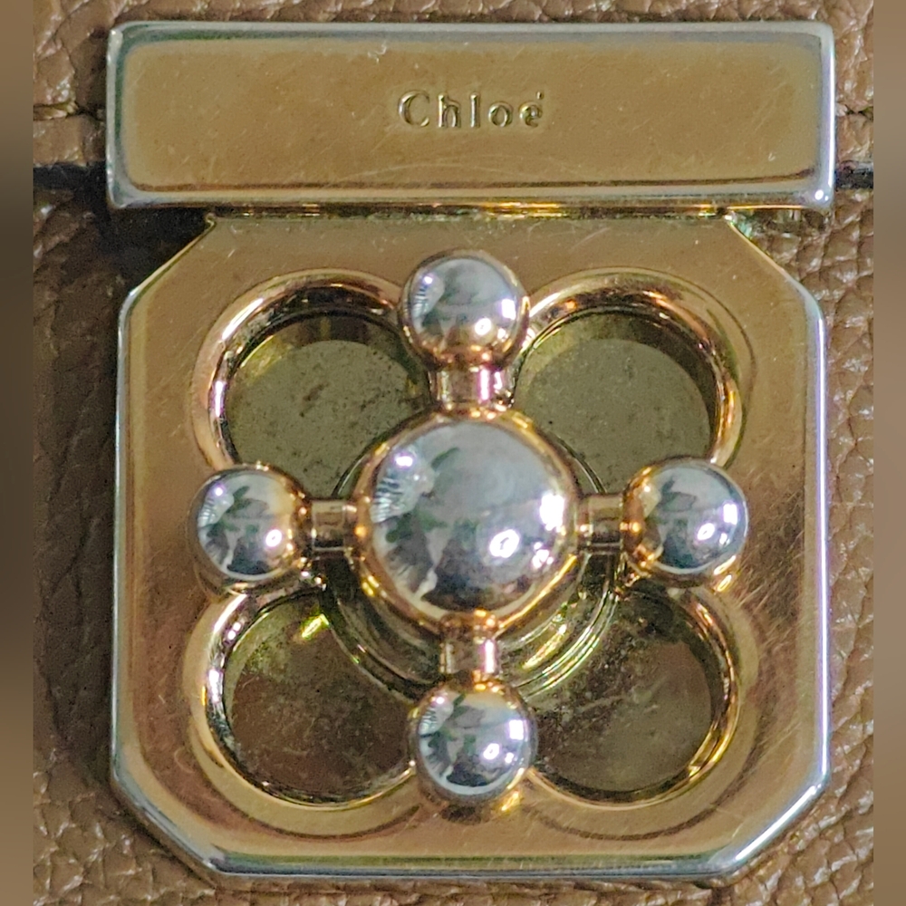 Chloé Vintage Tan Leather Elsie Compact Wallet With Twist Turn Lock (w/COA) - Picture 5 of 16